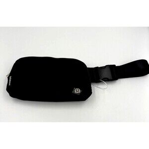 Lululemon Everywhere Belt Bag Black 1L New with Tags